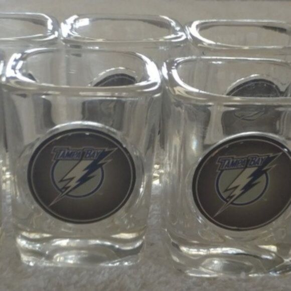 Tampa Bay Lightning heavy shot glasses (total of 8) - Picture 13 of 15